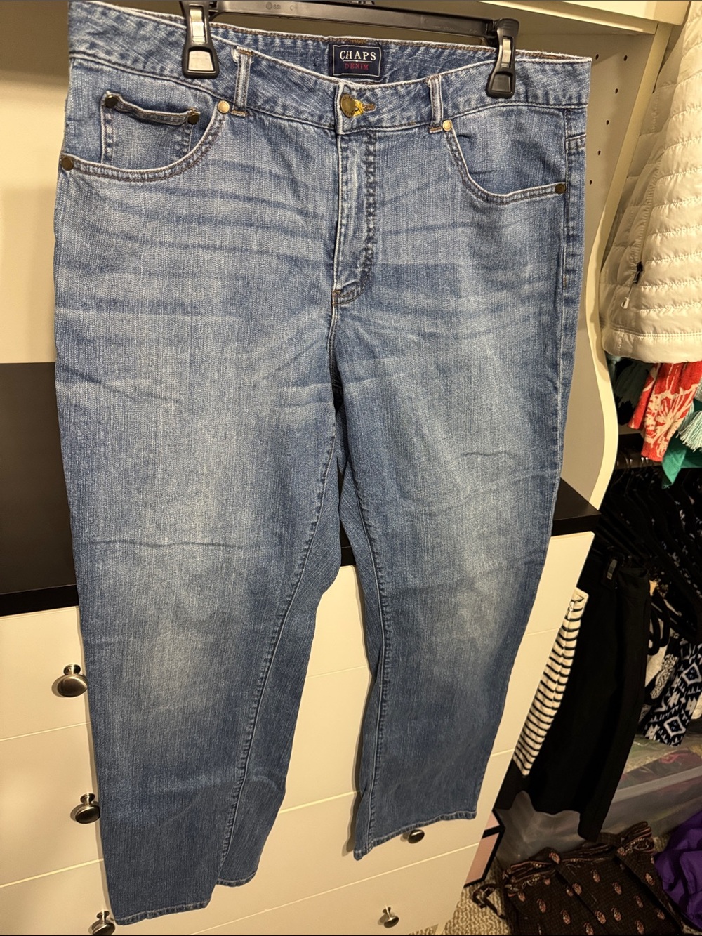 Chaps Men's Light Blue Straight-Leg Jeans